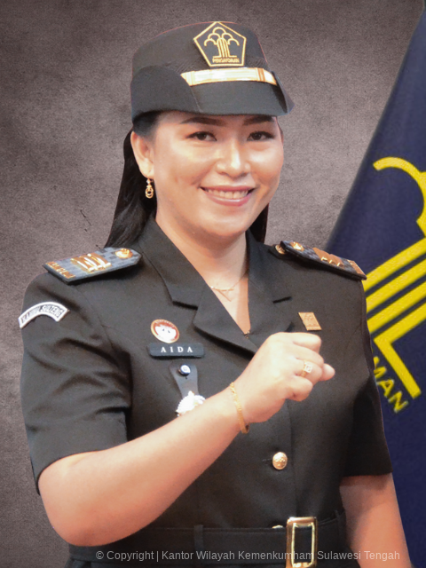 Aida Julpha Tangkere, S.H., M.H.